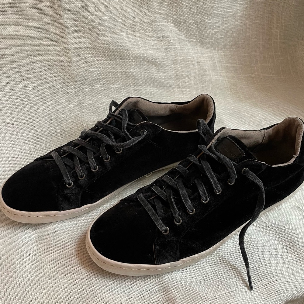 Cole Haan Black Velvet Sneakers 10.5 W09756 - Picture 14 of 16
